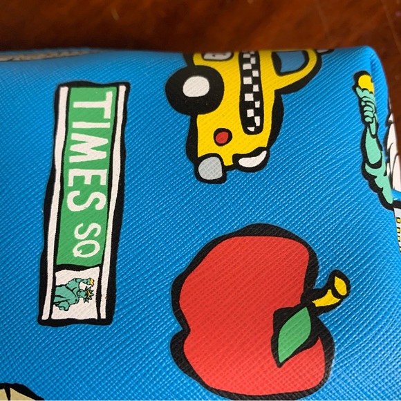 NWOT Marc Tetro Westie New York Makeup Pencil Case - Picture 3 of 7